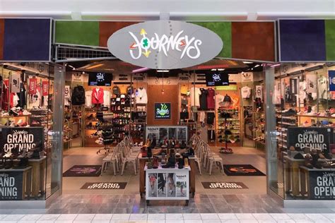 journeys clothing.